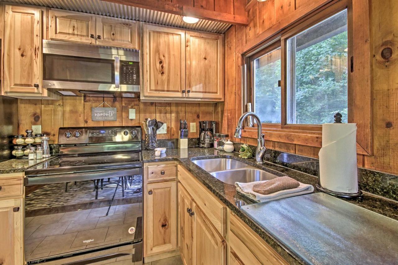 Secluded Stanardsville Cabin With 10 Acres And Hot Tub Екстериор снимка