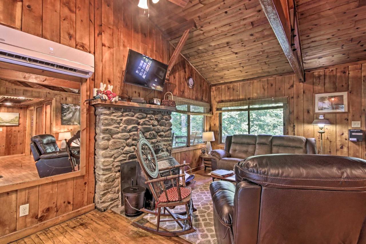 Secluded Stanardsville Cabin With 10 Acres And Hot Tub Екстериор снимка